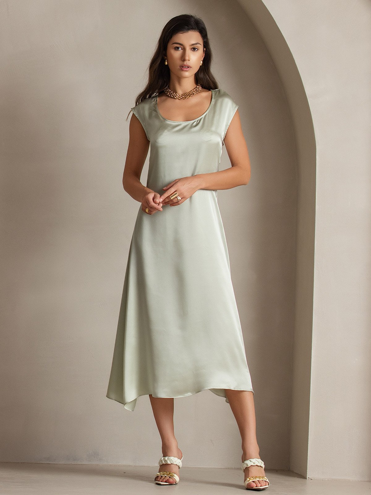 SilkSilky-AU 19Momme Silk Sleeveless Round Neck Dress LightGreen 005