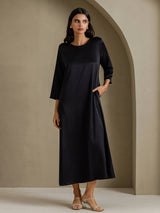 [Black] SilkSilky-AU 3/4 Sleeve Round Neck Dress 001