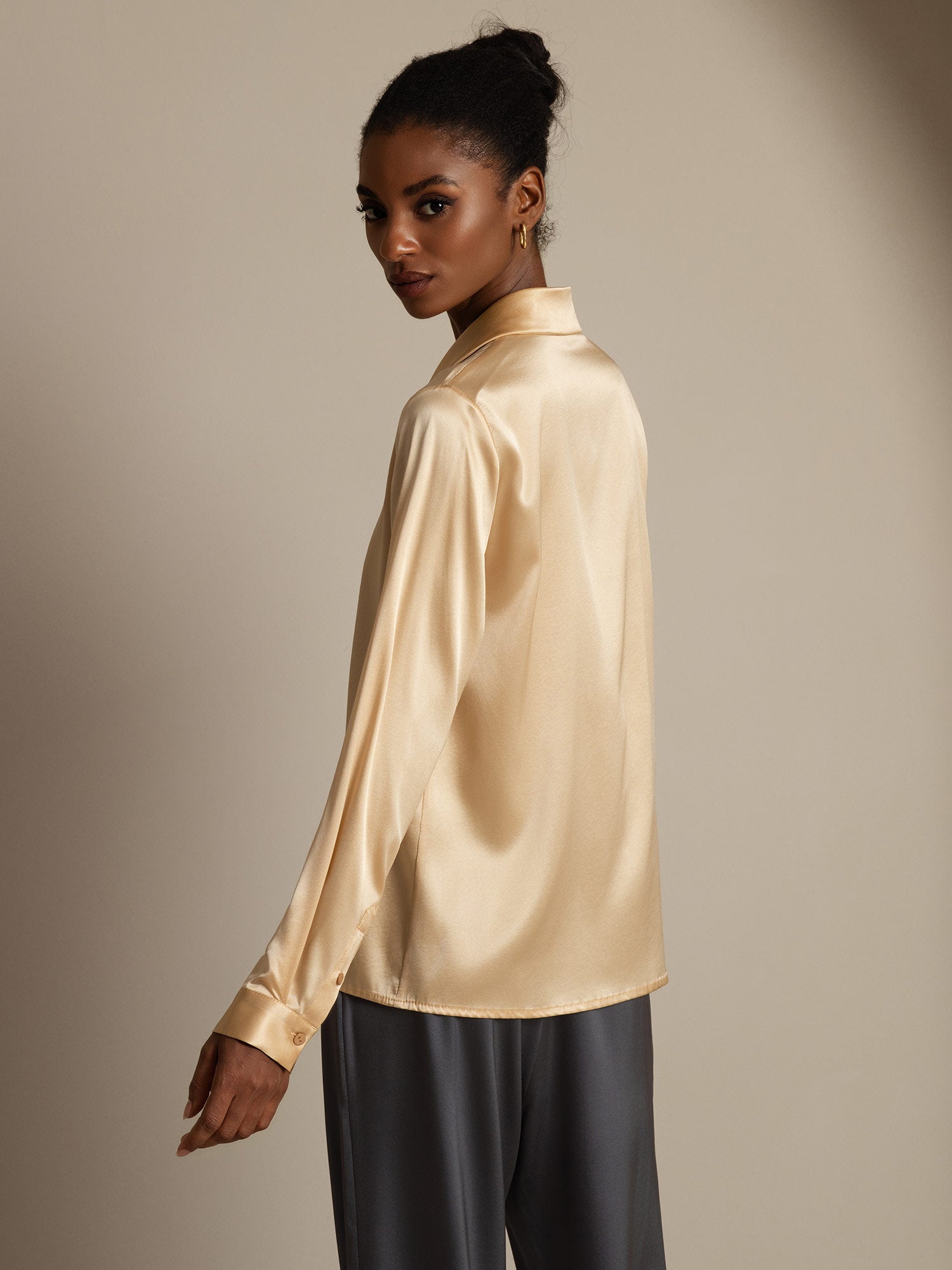 [Champagne] SilkSilky-AU 19Momme Silk Lapel Collar Women's Shirt 002