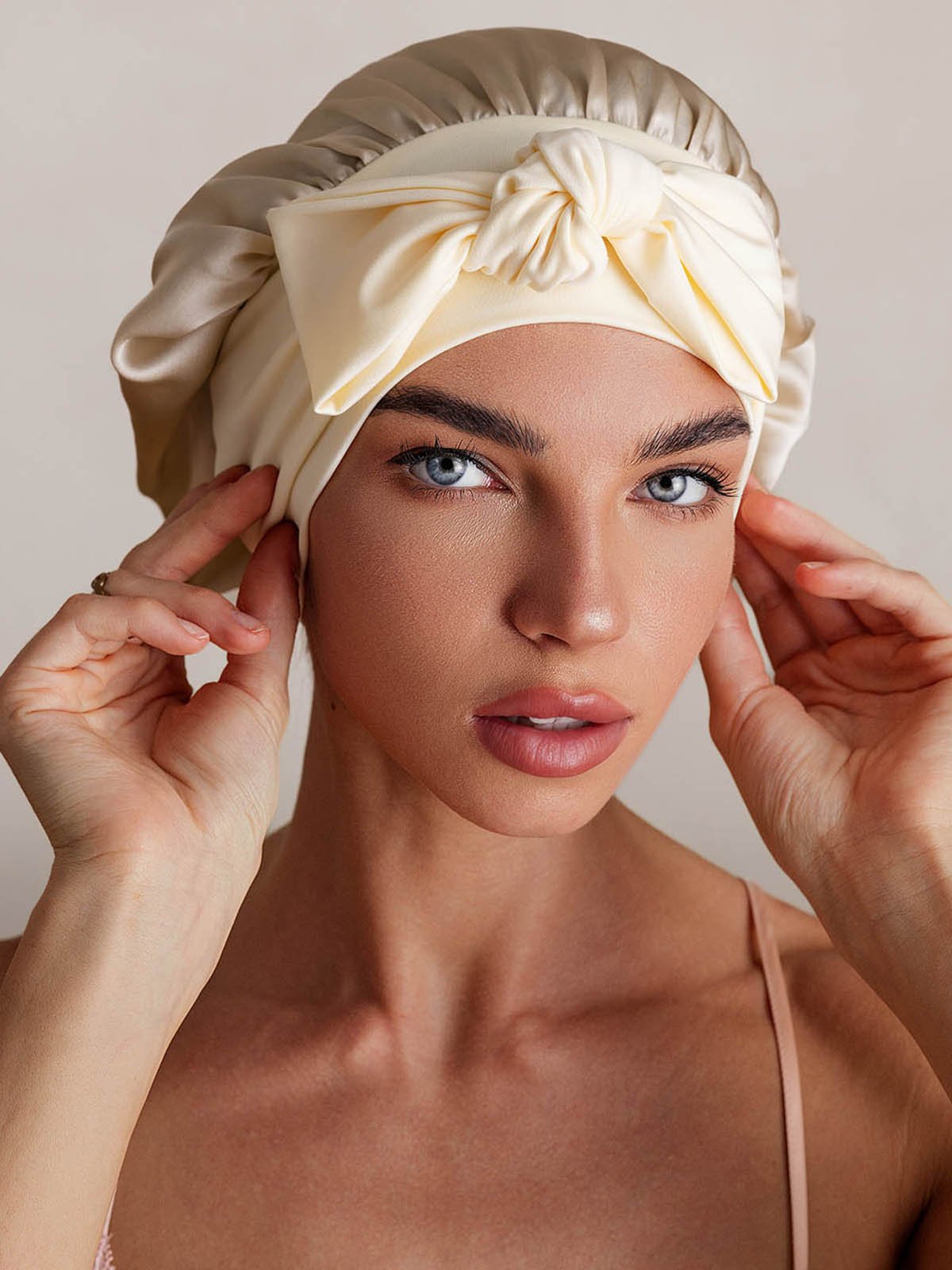 SilkSilky-AU Pure Silk Sleep Cap Beige 003