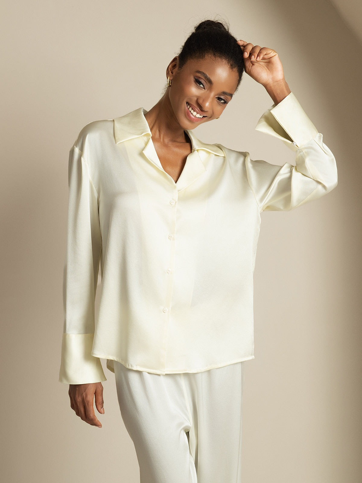 [Ivory] SilkSilky-AU 19Momme Silk Notch Collar Women's Shirt 001