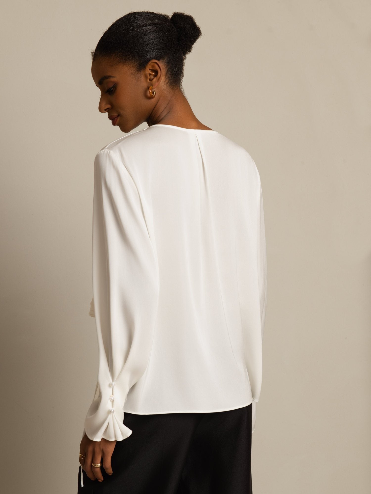 [White] SilkSilky-AU 19Momme Stretch Silk Double Georgette Long Sleeve V Neck Blouse 002