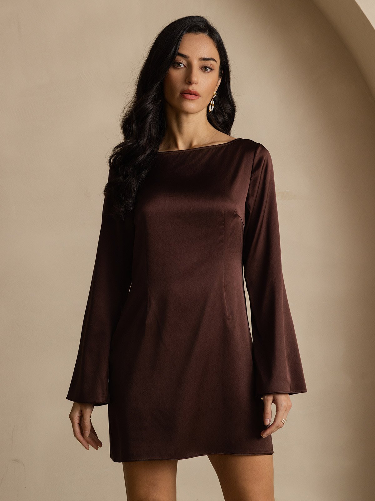 SilkSilky-AU 19Momme Silk Long Sleeve Boat Neck Dress Coffee 004