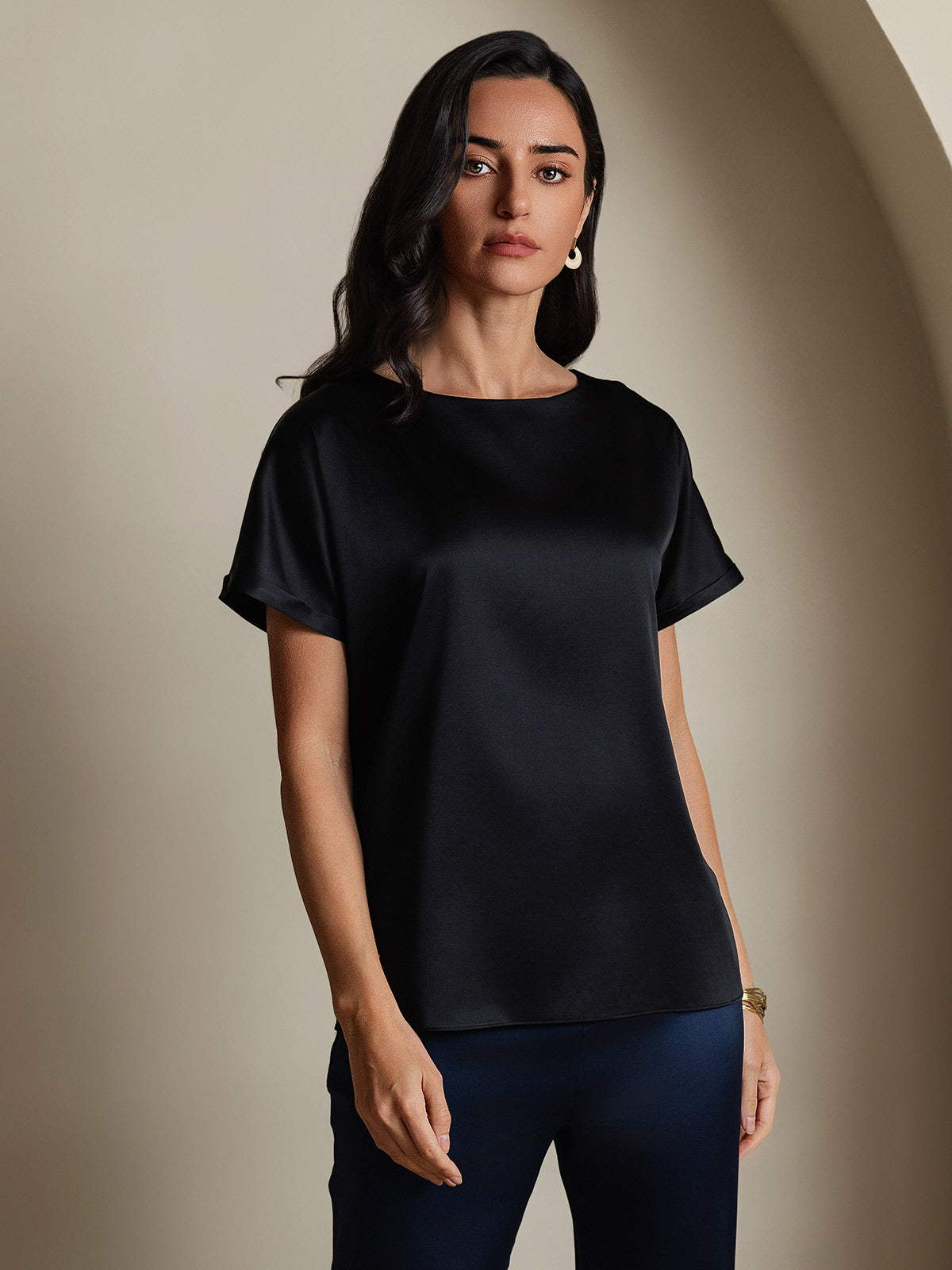 [Black] SilkSilky-AU 19Momme Silk Short Sleeve Round Neck Women's T-Shirt 001