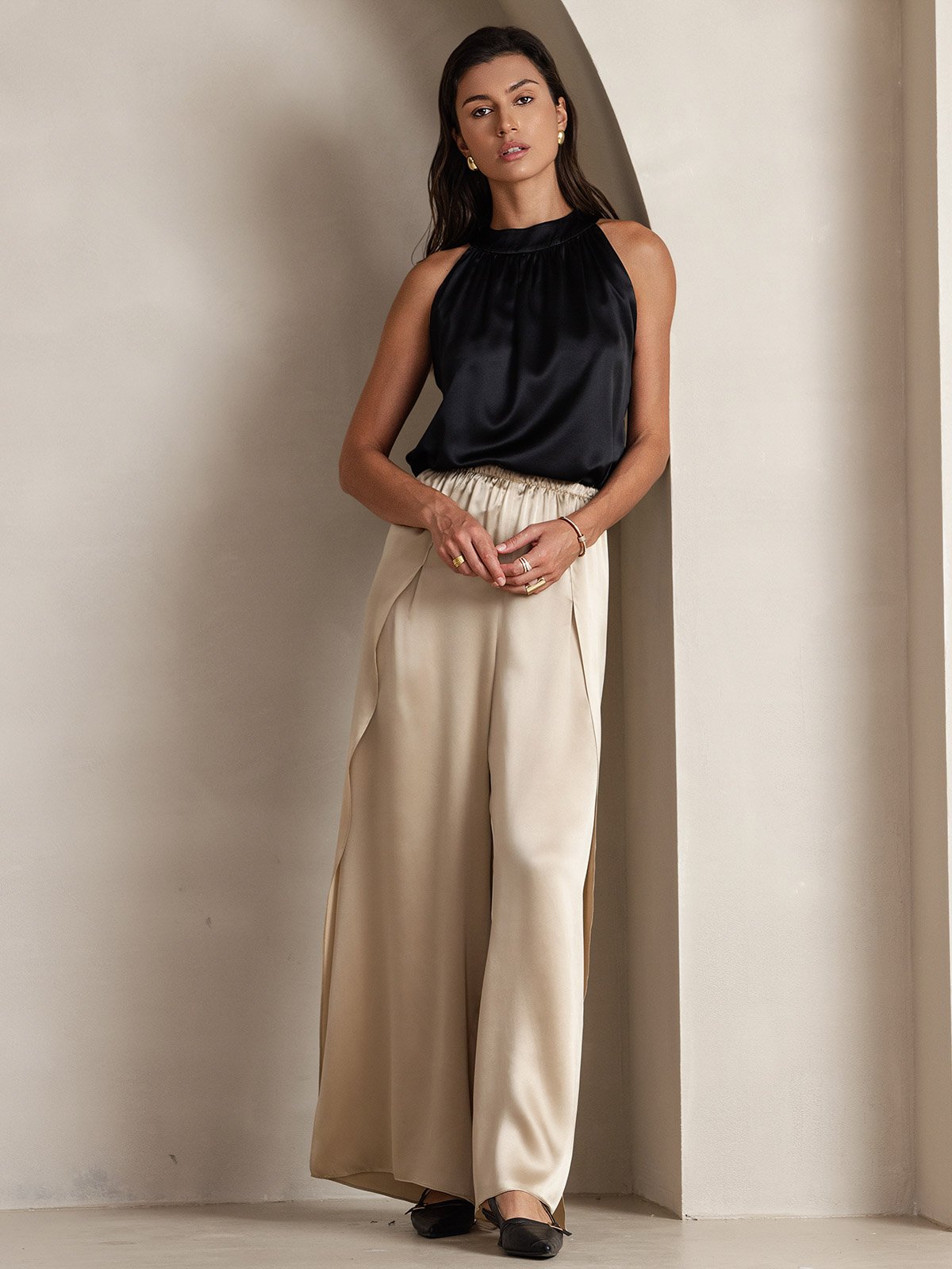 [Black] SilkSilky-AU 19Momme Silk Sleeveless Halter Neck Women's T-Shirt 004