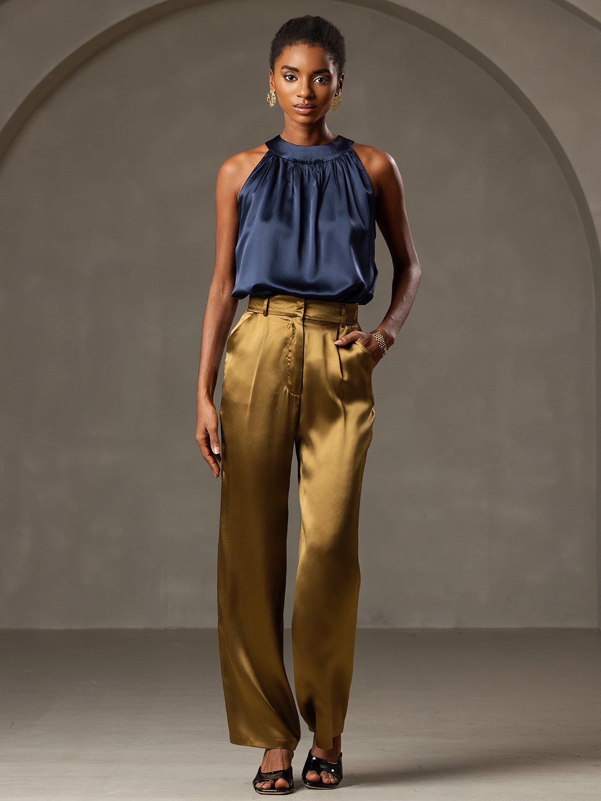 [Dark Blue] SilkSilky-AU 19Momme Silk Sleeveless Halter Neck Women's T-Shirt 007