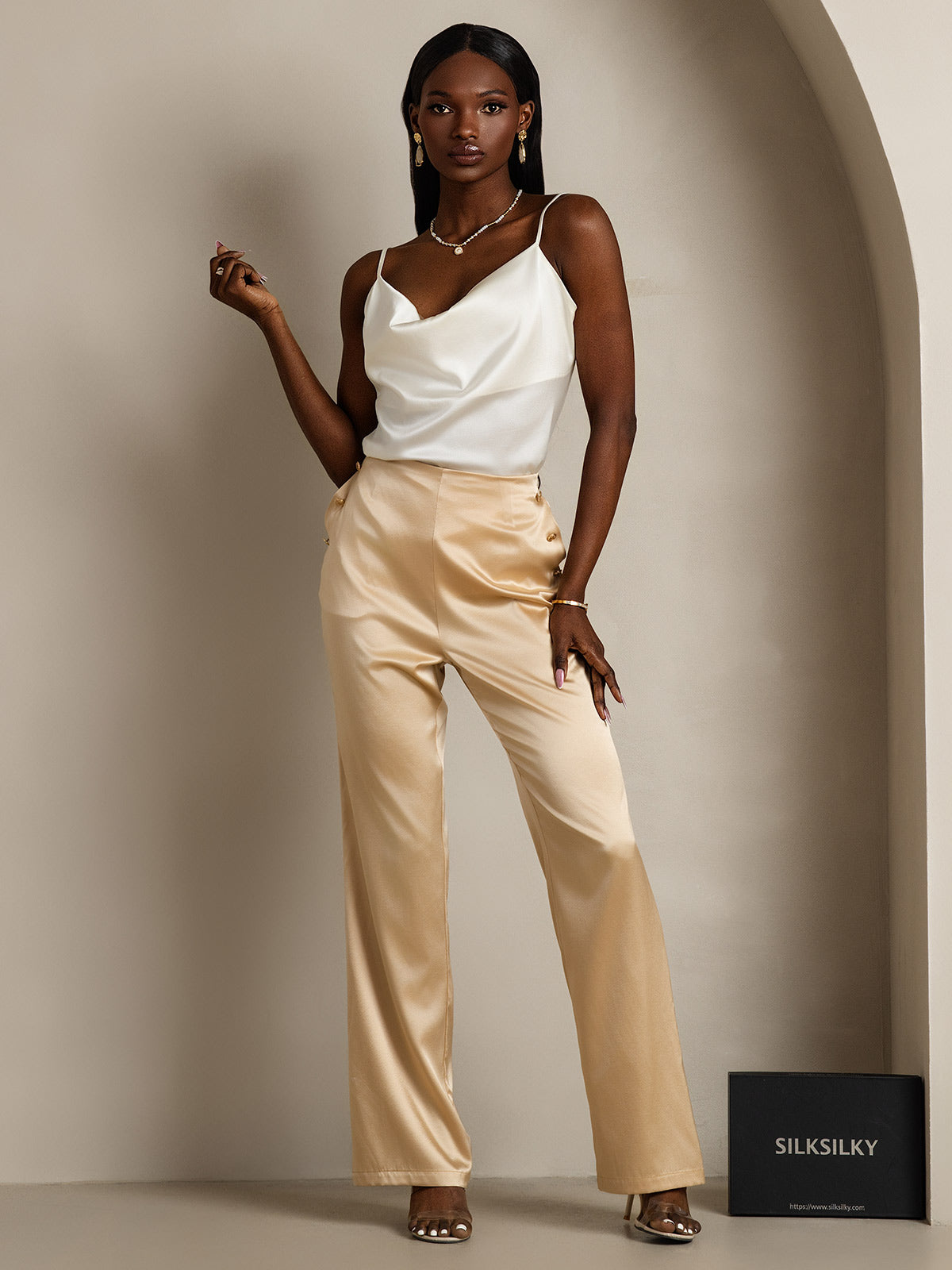 [White] SilkSilky-AU 19Momme Silk Cowl Neck Camisole 007