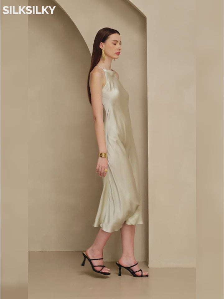 SilkSilky-AU-19Momme-Silk-Sleeveless-Dress-video-001