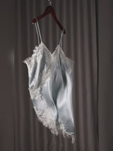 SilkSilky-AU Spaghetti Strap V Neck Camisole video 001