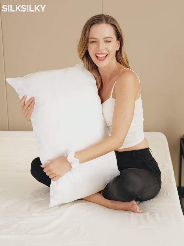 SilkSilky-AU 19Momme Pure Silk Pillowcase Set video 001