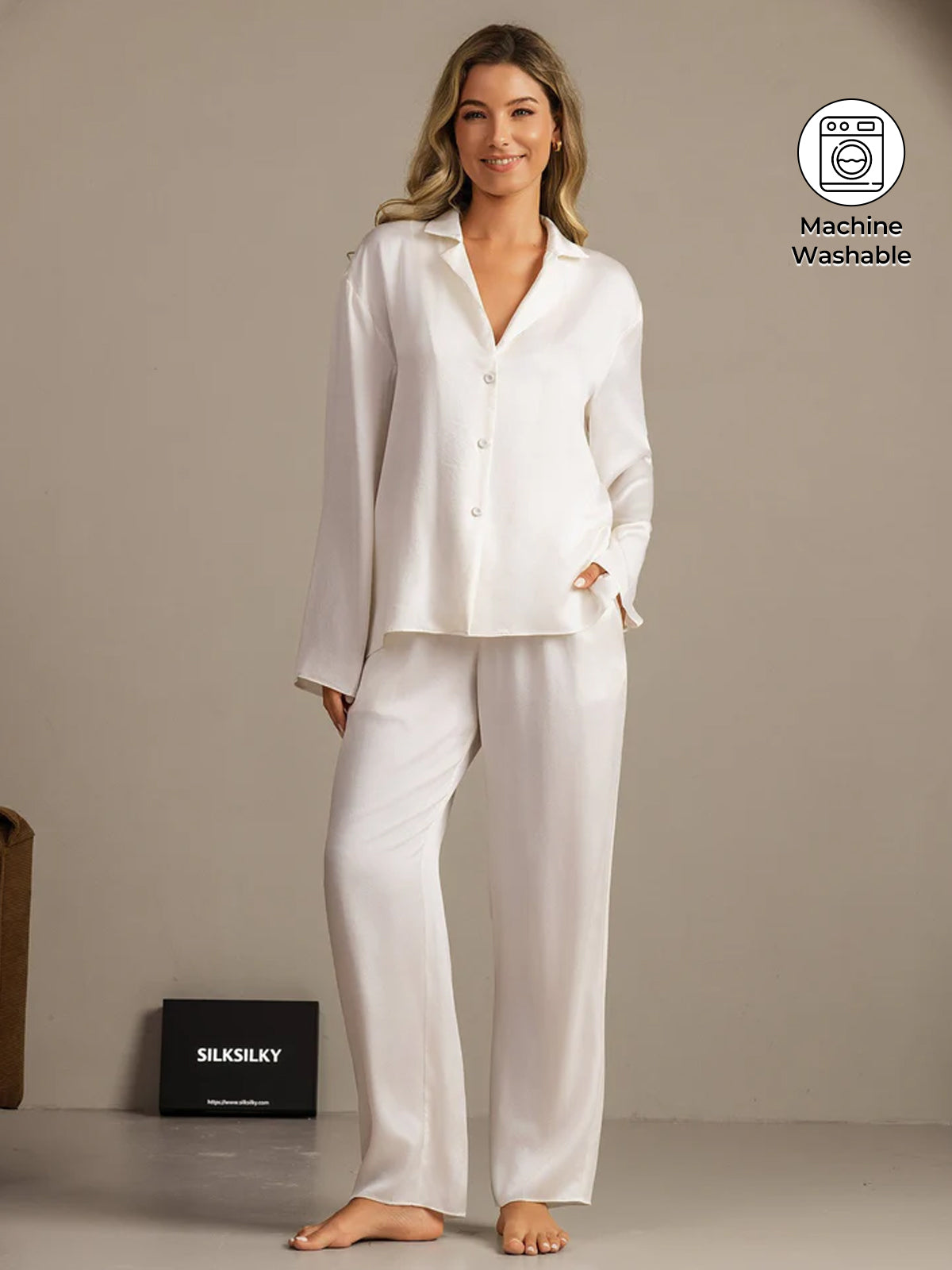 [White] SilkSilky-AU 19Momme Machine-Washable Silk Notched Neck Women's Pyjamas 001