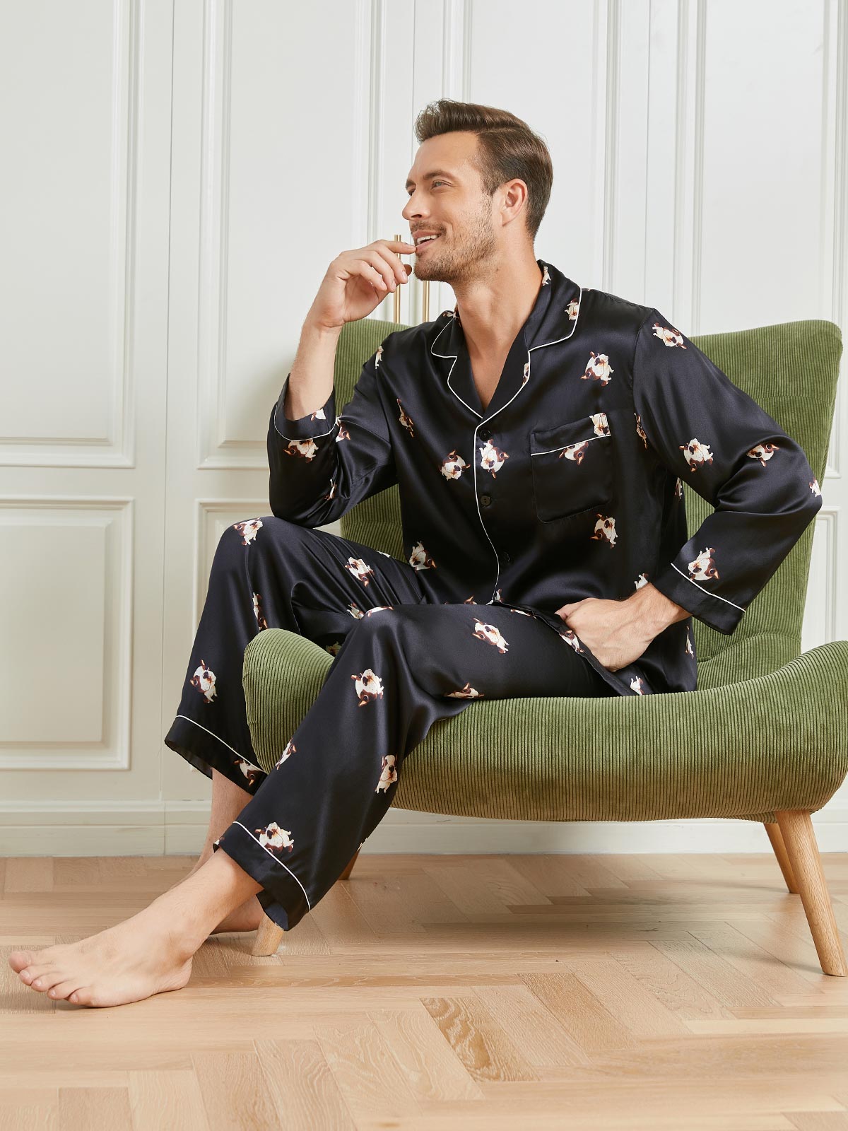 2Pcs Pure Silk Dog Pattern Button Up Mens Pyjamas